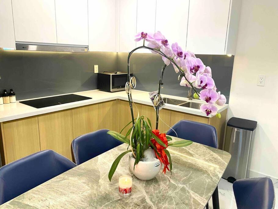 Luxury Apartment Asiana Capella Trung Tam Cho Lon Ho Chi Minh City Bagian luar foto